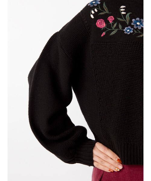 w closet（ダブルクローゼット）の「ガーター×片畦編み刺繍入りニット（トップス・レディース・Lベージュ/ラベンダー/Dピンク/ブラック・FREE）」の10枚目の写真