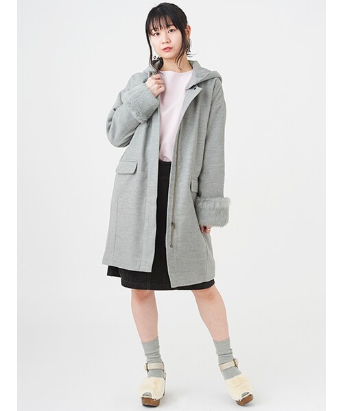 w closet（ダブルクローゼット）の「ラビットファー袖フードコート（ジャケット/アウター・レディース・ピンク/キャメル/グレー・FREE）」の14枚目の写真