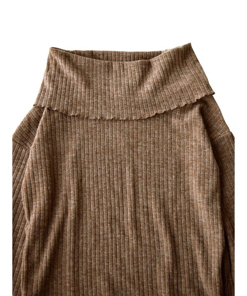 w closet（ダブルクローゼット）の「ワイドリブオフショルプルオーバー（トップス・レディース・ブラウン/エンジ/ブラック/グレー・FREE）」の8枚目の写真