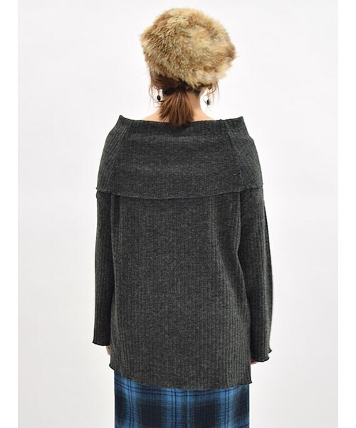 w closet（ダブルクローゼット）の「ワイドリブオフショルプルオーバー（トップス・レディース・ブラウン/エンジ/ブラック/グレー・FREE）」の7枚目の写真