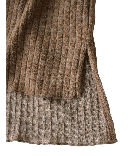 w closet（ダブルクローゼット）の「ワイドリブオフショルプルオーバー（トップス・レディース・ブラウン/エンジ/ブラック/グレー・FREE）」の10枚目の写真