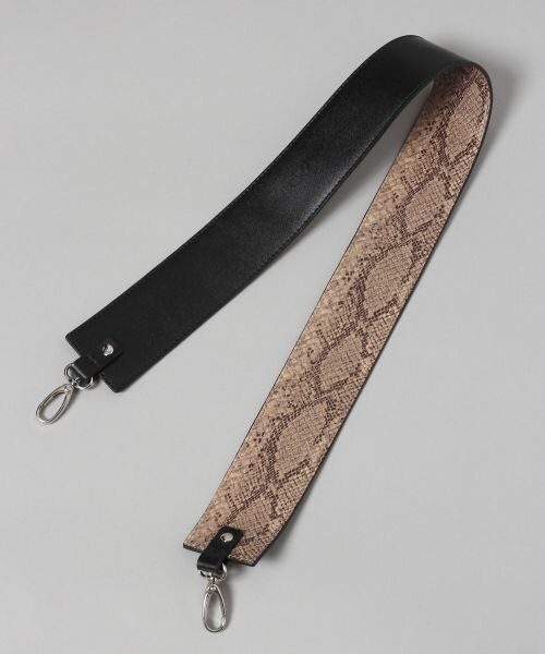 JEANASIS（ジーナシス）の「ミニボールチェーンBAG（バッグ・アイボリー()/ブラック()）」の8枚目の写真