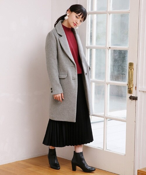 LOWRYS FARM（ローリーズファーム）の「マットサテンプリーツスカート（スカート・ブラック/グレー/レッド/ベージュ）」の5枚目の写真