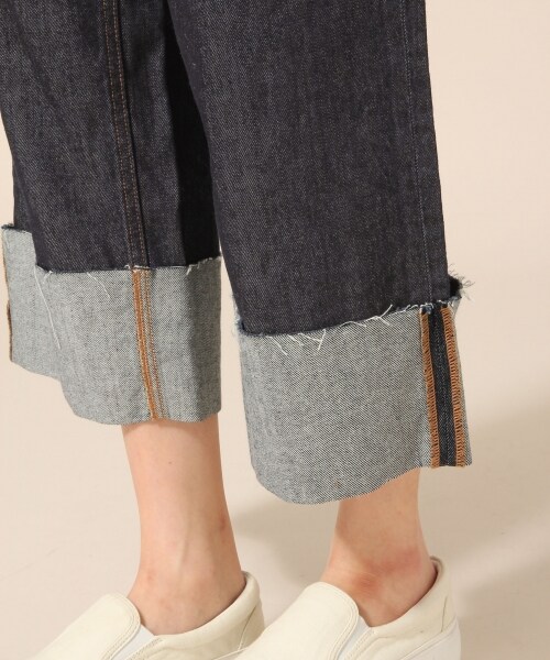 LOWRYS FARM（ローリーズファーム）の「ＣＯＮＥワイドパンツ（パンツ・ブルーオリカエシ/ブルーキリカエ/ワンウォッシュオリカエシ）」の10枚目の写真