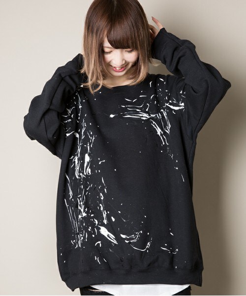 CASPER JOHN AIVER（キャスパージョンアイバー）の「CASPER JOHN AIVER　スプラッシュ加工ビッグスウェット（スウェット・メンズ・ホワイト/ブラック/レッド・FREE）」の9枚目の写真