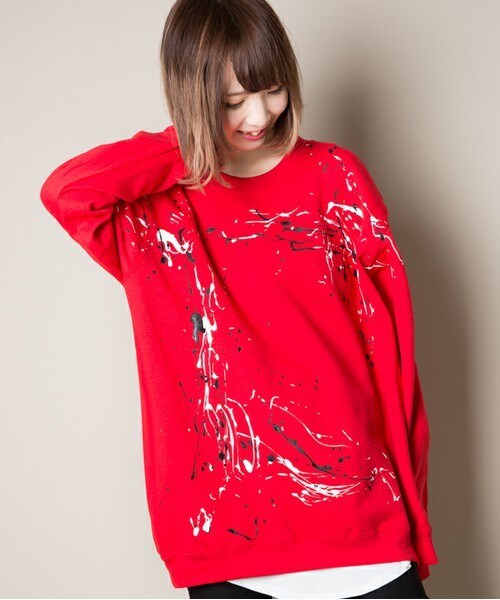 CASPER JOHN AIVER（キャスパージョンアイバー）の「CASPER JOHN AIVER　スプラッシュ加工ビッグスウェット（スウェット・メンズ・ホワイト/ブラック/レッド・FREE）」の3枚目の写真