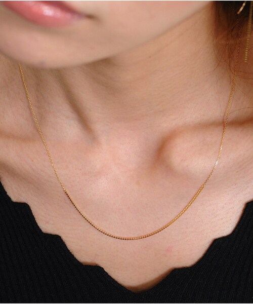 pinacoteca(ピナコテーカ)の「ピナコテーカ 692 エレガント ライン ベネチアン チェーン コンビ ネックレス(ネックレス・レディース・ゴールド・45cm)」の9枚目の写真