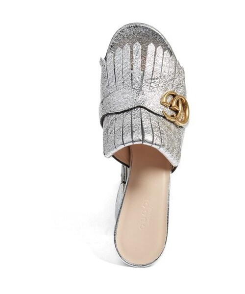 GUCCI(グッチ)の「Gucci Marmont Peep Toe Kiltie Mule (Women)(サンダル・レディース・Silver・Regular 8US / 38EU/Regular 9US / 39EU)」の3枚目の写真