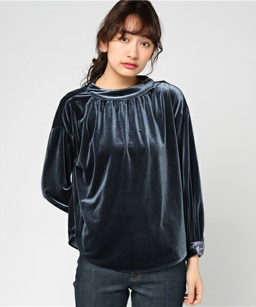 archives（アルシーヴ）の「ギャザーハイネックベロアプルオーバー（Tシャツ/カットソー・レディース・ブラック/ブルー/ピンク・MEDIUM）」の3枚目の写真