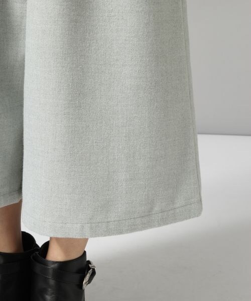 HARE(ハレ)の「ビキモウアシメクロップドパンツ(パンツ・ブラック/グレー)」の9枚目の写真