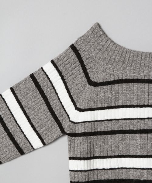 JEANASIS（ジーナシス）の「12Gマルチボーダーオフプルオーバー（トップス・アイボリー()/ブラック()/グレー系その他()/ブラウン系その他()）」の10枚目の写真
