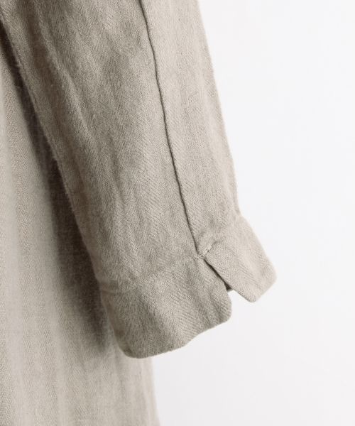 studio CLIP（スタディオクリップ）の「[ADVANCE LINE]25リネンヘリンボーンワンピース（ワンピース/ドレス・グレー/チャコール）」の5枚目の写真