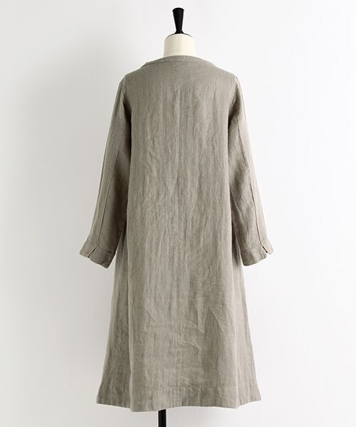 studio CLIP（スタディオクリップ）の「[ADVANCE LINE]25リネンヘリンボーンワンピース（ワンピース/ドレス・グレー/チャコール）」の3枚目の写真
