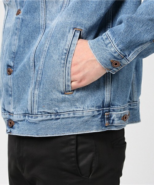 off white(オフホワイト)の「OFF WHITE 『DIAG SPRAY』デニムジャケット(デニムジャケット・メンズ・ダークブルー・SMALL)」の7枚目の写真