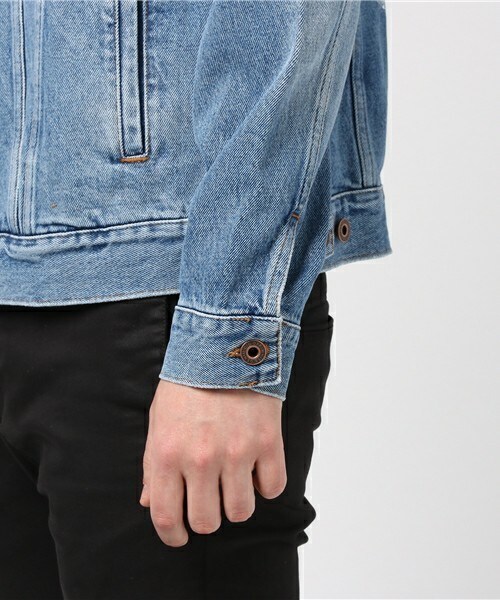 off white(オフホワイト)の「OFF WHITE 『DIAG SPRAY』デニムジャケット(デニムジャケット・メンズ・ダークブルー・SMALL)」の6枚目の写真