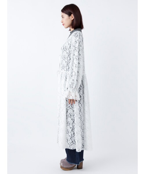 w closet(ダブルクローゼット)の「チュールレース袖シャーリングブラウス(ワンピース/ドレス・レディース・オフホワイト/オレンジ/ブラック・FREE)」の6枚目の写真