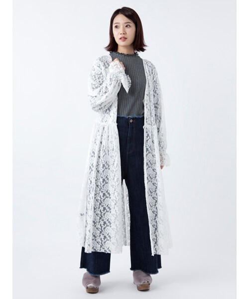 w closet(ダブルクローゼット)の「チュールレース袖シャーリングブラウス(ワンピース/ドレス・レディース・オフホワイト/オレンジ/ブラック・FREE)」の16枚目の写真
