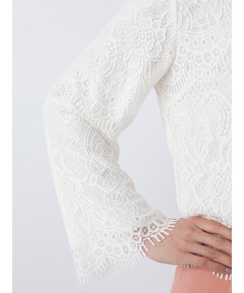 w closet（ダブルクローゼット）の「ベロアリボン付レースプルオーバー（トップス・レディース・オフホワイト/ボルドー/ブラック・FREE）」の8枚目の写真