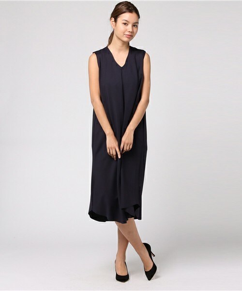 INTERPLANET(インタープラネット)の「ジャージVネックヘムOP(ワンピース・レディース・モカ/ネイビー・FREE)」の2枚目の写真