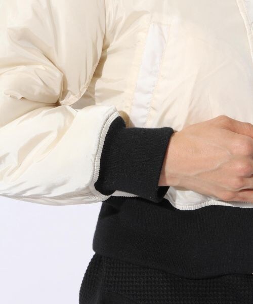 niko and...(ニコアンド)の「リバーシブルモコジャン(ジャケット/アウター・オフホワイト/ライトブラウン)」の13枚目の写真