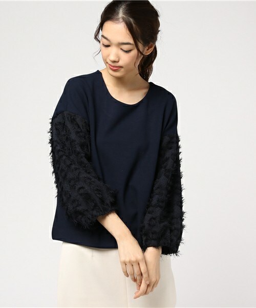 actuel(アクチュエル)の「ドットボリューム袖トップス(Tシャツ/カットソー・レディース・オフホワイト/ブラック/ネイビー・FREE)」の3枚目の写真