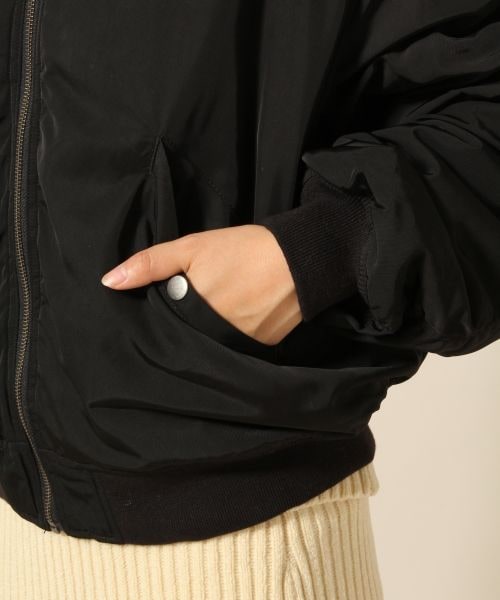 LOWRYS FARM(ローリーズファーム)の「★WEB先行予約アイテム★リバーシブルソデボリュームMA-1(ジャケット/アウター・ブラック/グレー/カーキ)」の16枚目の写真