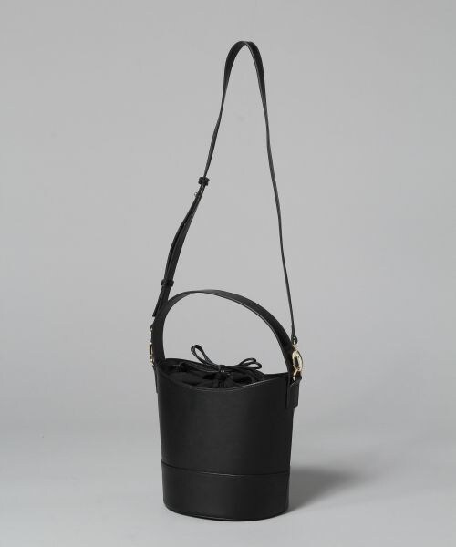BLISS POINT(ブリスポイント)の「バケットバッグ(バッグ・ブラック/オレンジブラウン/グレージュ/バイカラー(ホワイト×ブラック))」の10枚目の写真