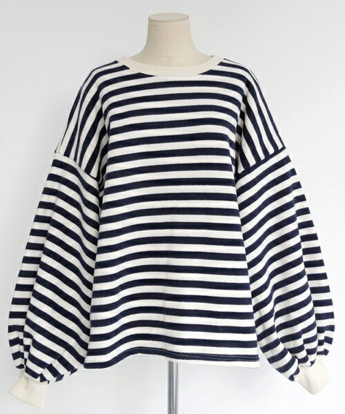 DHOLIC（ディーホリック）の「裏起毛バルーンスリーブボーダースウェットプルオーバー（スウェット・レディース・FREE）」の2枚目の写真