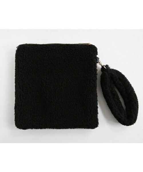 DHOLIC(ディーホリック)の「スクエアボアクラッチバッグ(クラッチバッグ・レディース・FREE)」の2枚目の写真