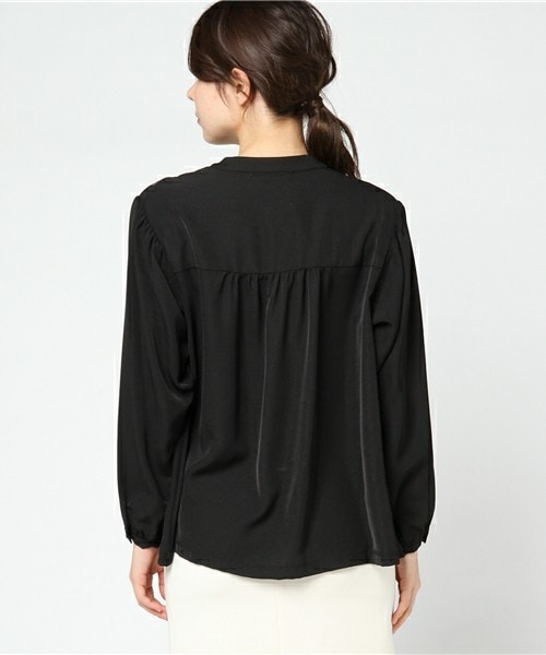 archives（アルシーヴ）の「胸元刺繍入りブラウス（シャツ/ブラウス・レディース・アイボリー/ブラック/ブルー・MEDIUM）」の6枚目の写真