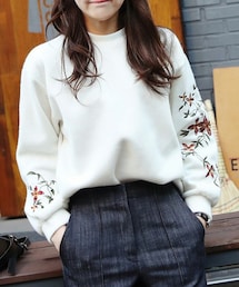 DHOLIC | スリーブフラワー刺繍ソフトプルオーバー(スウェット)