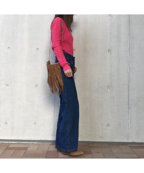 copine(コピン)の「フラワー刺繍ワイドデニムパンツ【クリックポスト対象商品】(デニムパンツ・レディース・その他)」の4枚目の写真