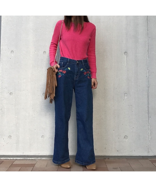 copine(コピン)の「フラワー刺繍ワイドデニムパンツ【クリックポスト対象商品】(デニムパンツ・レディース・その他)」の2枚目の写真
