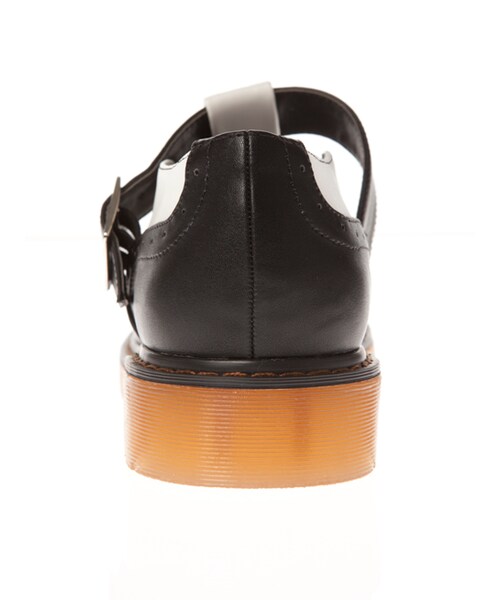 w closet（ダブルクローゼット）の「Ｔストラップシューズ（シューズ・レディース・ブラック/ミックス・M/L）」の4枚目の写真