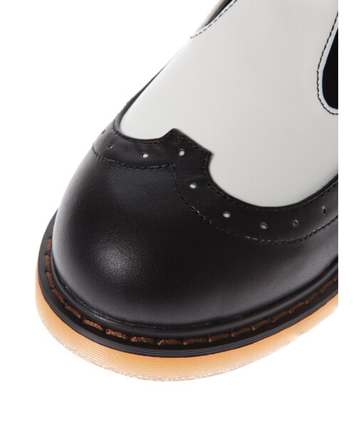 w closet（ダブルクローゼット）の「Ｔストラップシューズ（シューズ・レディース・ブラック/ミックス・M/L）」の6枚目の写真