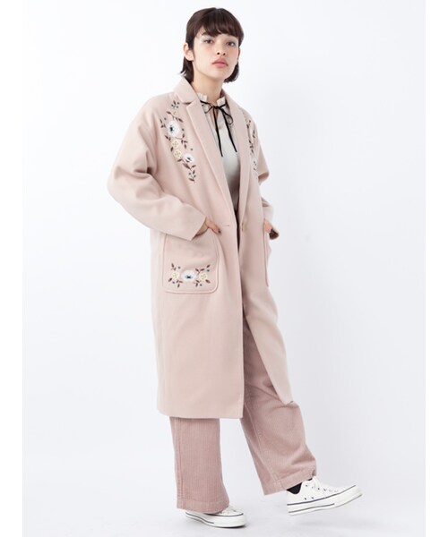 w closet（ダブルクローゼット）の「刺繍入りロングチェスターコート