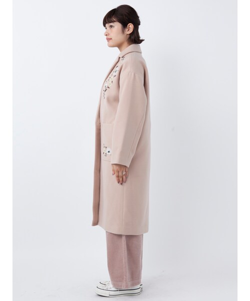 w closet（ダブルクローゼット）の「刺繍入りロングチェスターコート（ジャケット/アウター・レディース・グレー/ピンクベージュ/Sサックス・FREE）」の5枚目の写真
