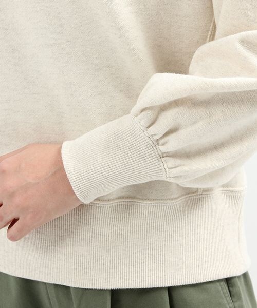 studio CLIP（スタディオクリップ）の「カラー杢裏毛パフスリーブプルオーバー（トップス・杢グレー/杢チャコール/杢オートミール/杢ブルー）」の10枚目の写真