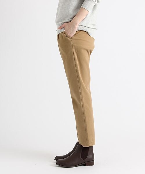 studio CLIP（スタディオクリップ）の「コットンレーヨン混ストレッチテーパードパンツ（パンツ・ブラック/カーキ/ベージュ/ネイビー）」の7枚目の写真