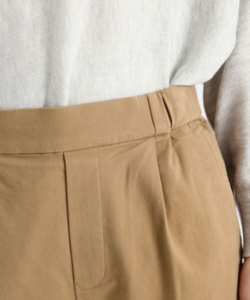 studio CLIP（スタディオクリップ）の「コットンレーヨン混ストレッチテーパードパンツ（パンツ・ブラック/カーキ/ベージュ/ネイビー）」の9枚目の写真