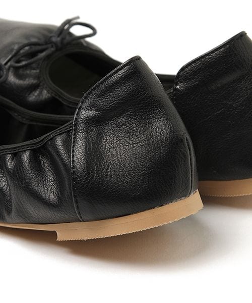 studio CLIP(スタディオクリップ)の「アソートカラーバレエシューズ(シューズ・シルバー/ブラック/ピンク/ブラウン/アイボリー)」の17枚目の写真