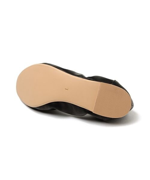 studio CLIP(スタディオクリップ)の「アソートカラーバレエシューズ(シューズ・シルバー/ブラック/ピンク/ブラウン/アイボリー)」の15枚目の写真