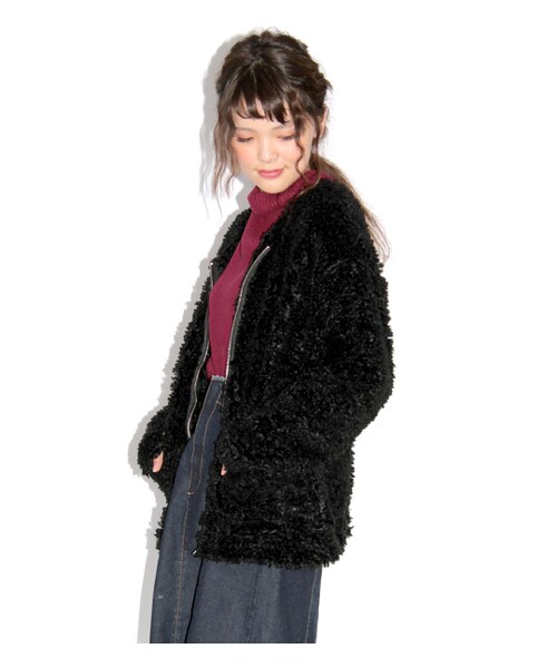 PAGEBOY（ページボーイ）の「モコモコジップジャケット（ジャケット/アウター・レディース・オフホワイト/ブラック/ベージュ/モカ/ピンク）」の8枚目の写真