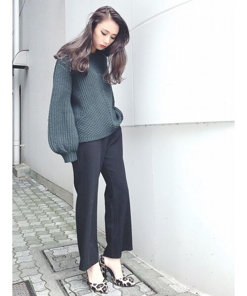 EMODA（エモダ）の「Hemフレアリラックスパンツ（パンツ・レディース・ブラック/ブルー・S/M）」の3枚目の写真