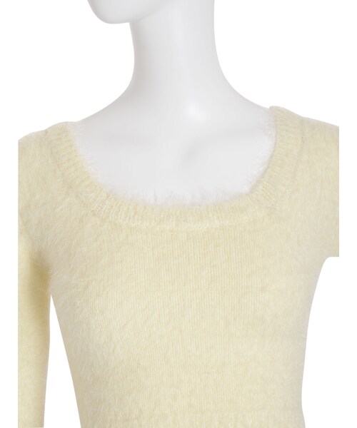 EMODA(エモダ)の「シャギーコンパクトニット(トップス・レディース・ホワイト/ブラック/グリーン/ネイビー・F)」の9枚目の写真