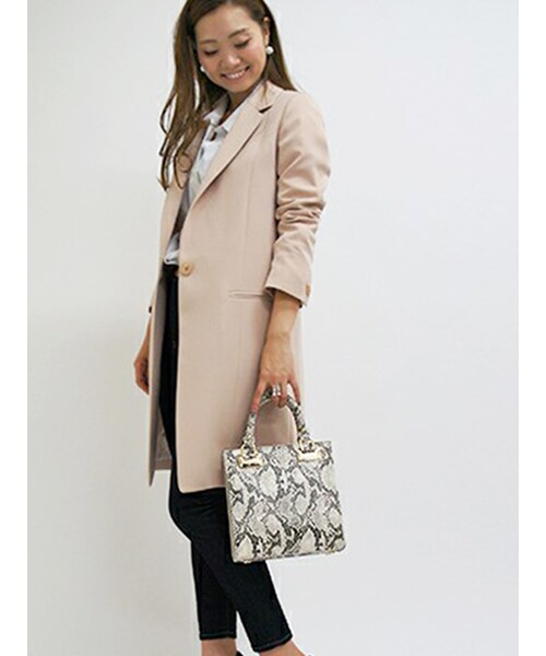 31 Sons de mode（トランテアン　ソン　ドゥ　モード）の「〔2017春 WEB先行販売〕≪新作≫スクエアフェイクレザーバッグ〔2way仕様〕（バッグ・レディース・グレー/ピンク/ネイビー/ホワイト・フリー）」の5枚目の写真