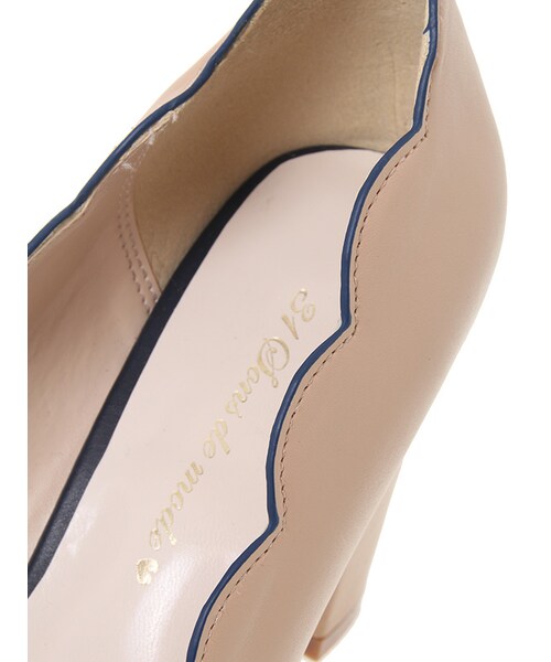 31 Sons de mode（トランテアン　ソン　ドゥ　モード）の「〔2017春 WEB先行販売〕≪新作≫スカラップチャンキーパンプス（シューズ・レディース・ブラック/シルバー/ベージュ・S/M/L）」の9枚目の写真