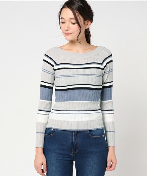 archives（アルシーヴ）の「マルチボーダーオフショルダーニットプルオーバー（ニット/セーター・レディース・グレー/ベージュ/ピンク・MEDIUM）」の5枚目の写真