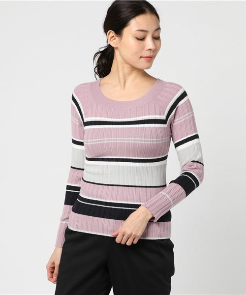 archives（アルシーヴ）の「マルチボーダーオフショルダーニットプルオーバー（ニット/セーター・レディース・グレー/ベージュ/ピンク・MEDIUM）」の3枚目の写真