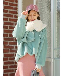 KORMARCH | ラウンドネックフェイクファープルオーバー＆マフラーセット(ニット/セーター)